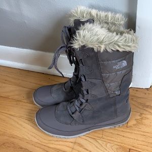 North Face Winter Boots Size 8